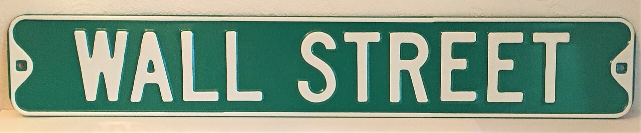 Wall Street street sign in New York financial district — Palantir PLTR stock market close August 28 2026