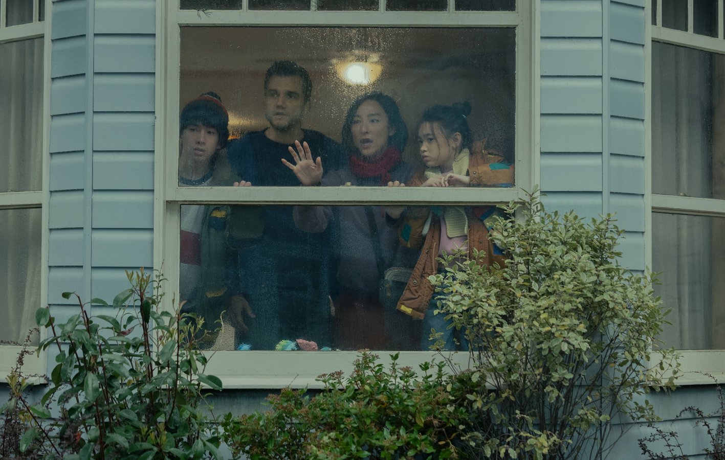 Greta Lee and Wagner Moura with cast in The Last House, Louis Leterrier Netflix survival thriller