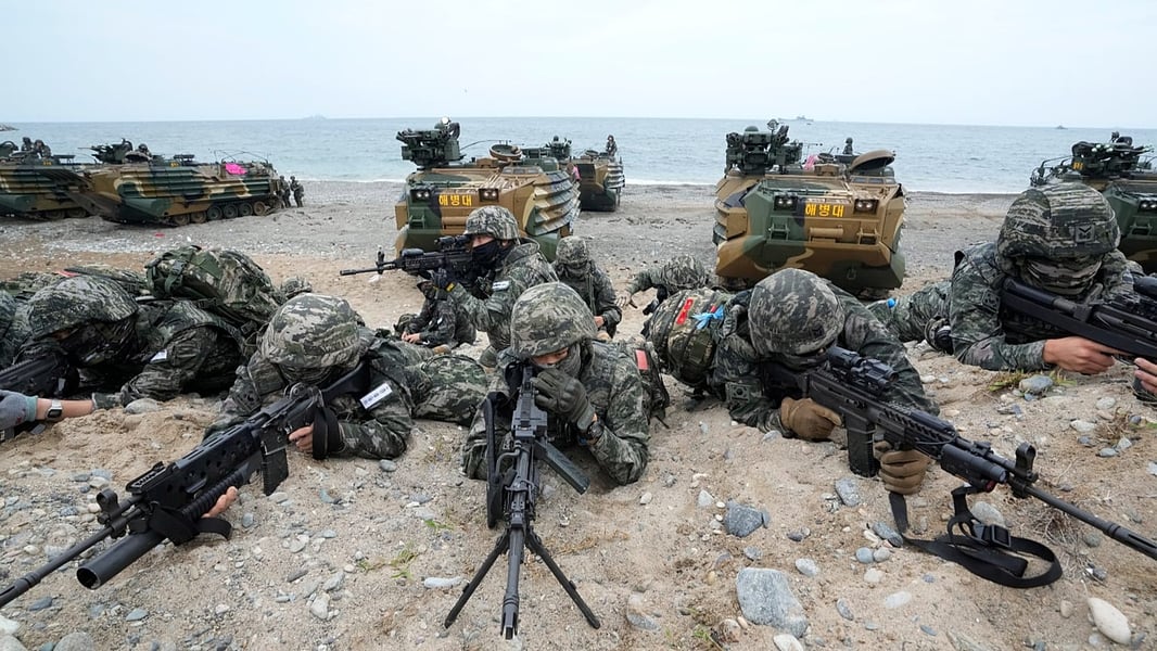 US and South Korean marines during a joint amphibious landing exercise, Ssangyong drills