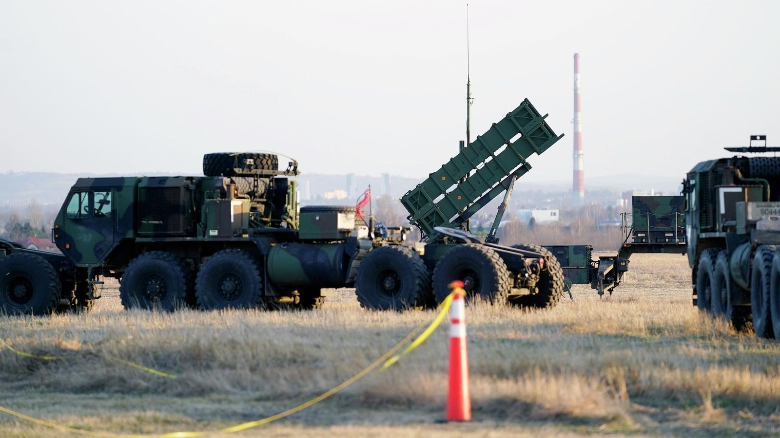 US arms deliveries to Ukraine NATO military hardware Biden Trump USAI reduction