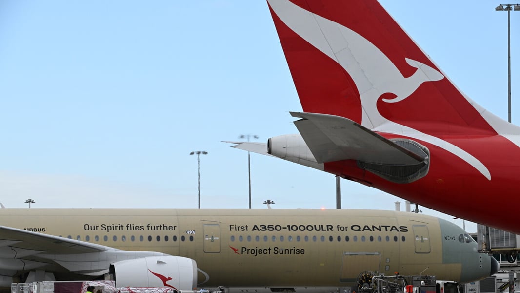 San Francisco 49ers players arrive in Melbourne Australia ahead of their NFL game against the Rams at the MCG