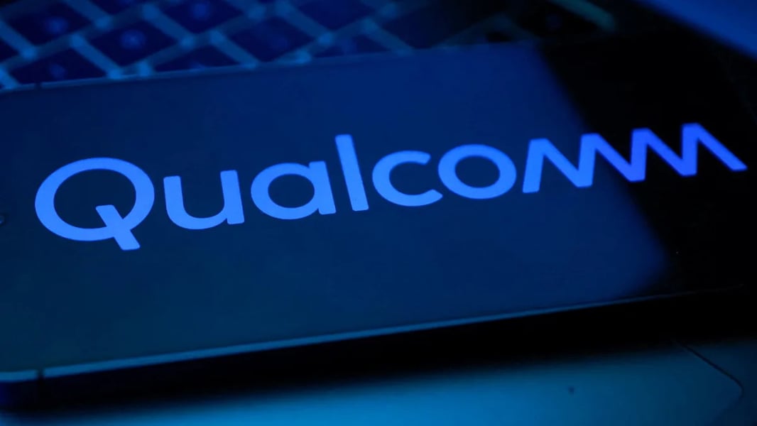 Amazon AWS Qualcomm AI chip deal September 8 2026 AMZN stock