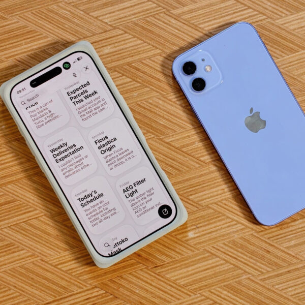 iPhone showing iOS 27 Siri AI interface powered by Google Gemini on screen