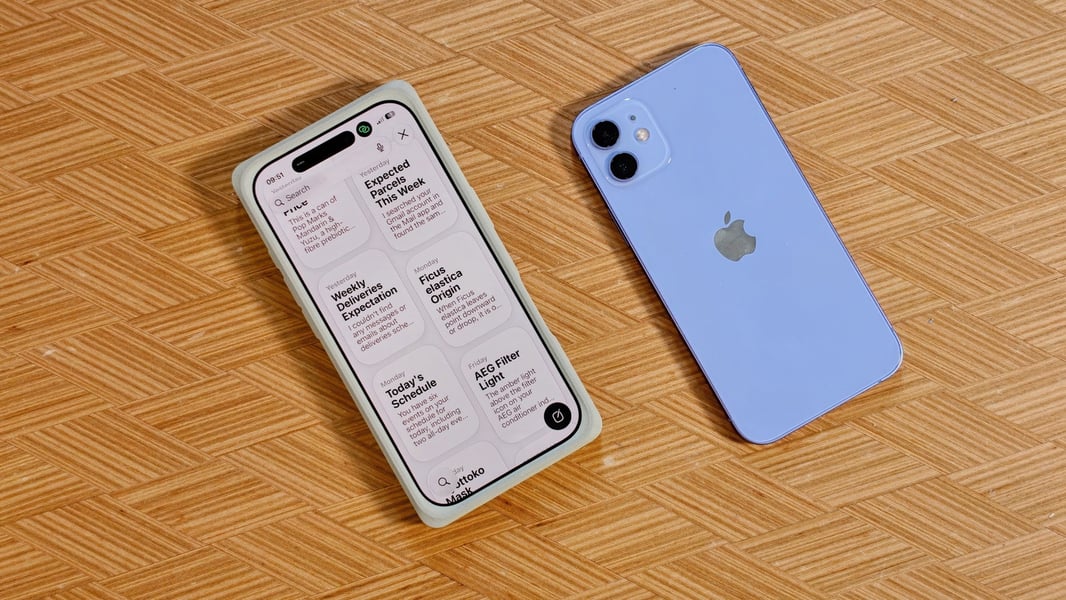 iPhone showing iOS 27 Siri AI interface powered by Google Gemini on screen
