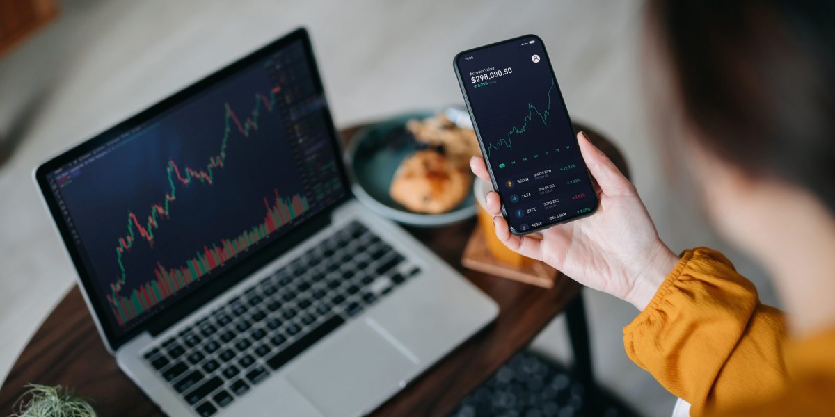 Bitcoin ETF institutional inflows August 2026 record three point five billion dollars