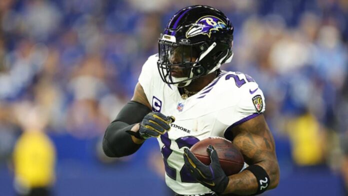 Derrick Henry of the Baltimore Ravens runs with the ball against the Indianapolis Colts in Week 1 2026