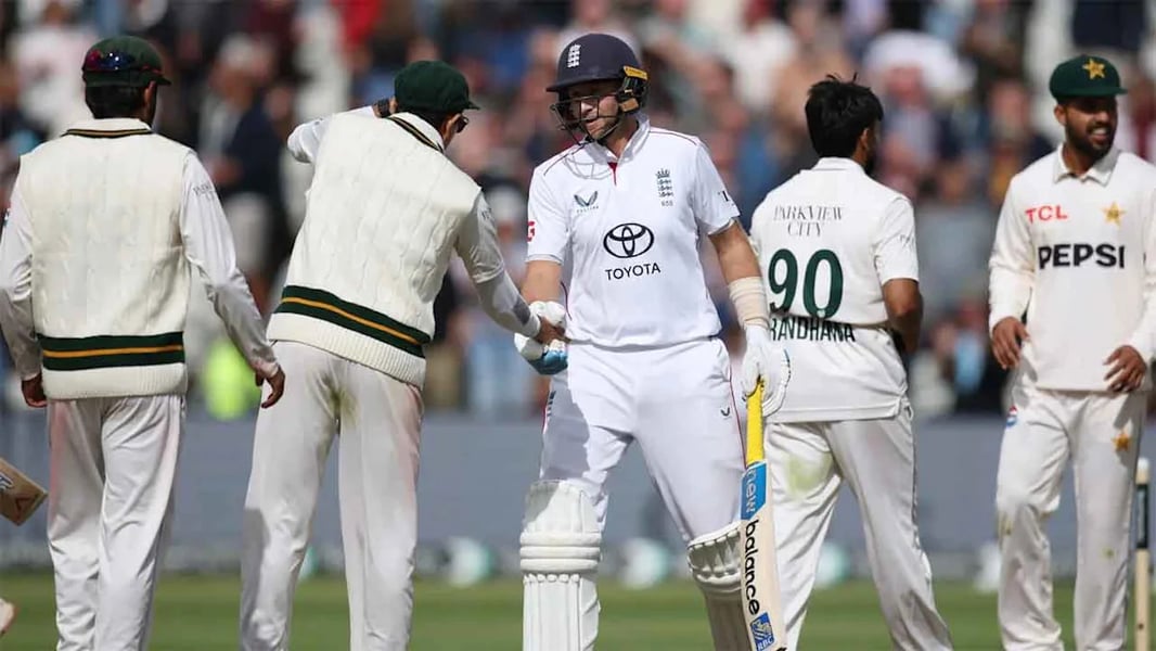 Joe Root and Jordan Cox celebrate England's 3-0 Test series sweep over Pakistan at Edgbaston