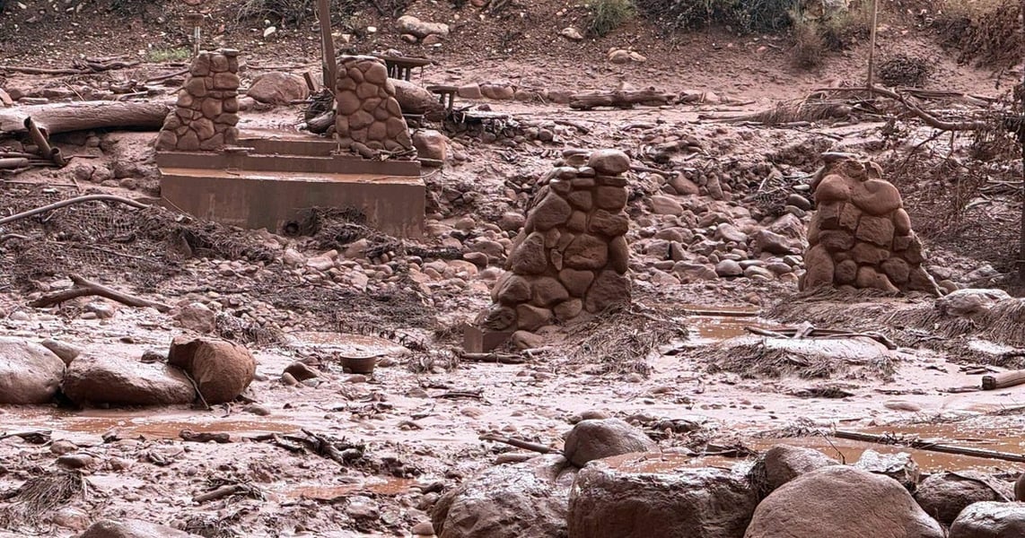 Hikers evacuated by helicopter from Phantom Ranch Grand Canyon after flash flood August 2026