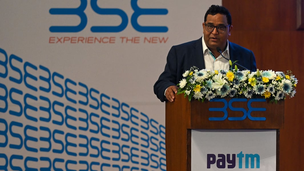 HDFC Bank India banking sector September 3 2026 CEO Jagdishan NIM NSE BSE