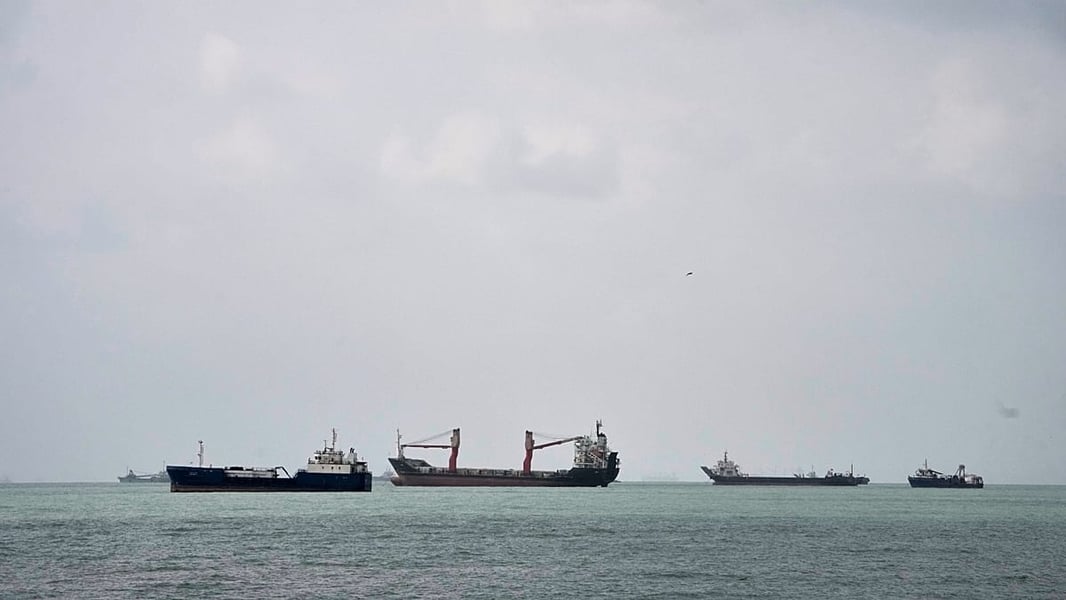 Iran-US tanker war clashes intensify in the Strait of Hormuz as IRGC strikes commercial vessels