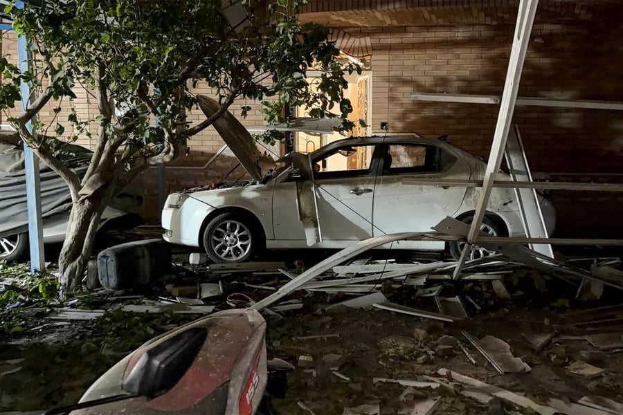 Aftermath of US airstrike on Kuhestak village in Sirik County, Iran, September 2026