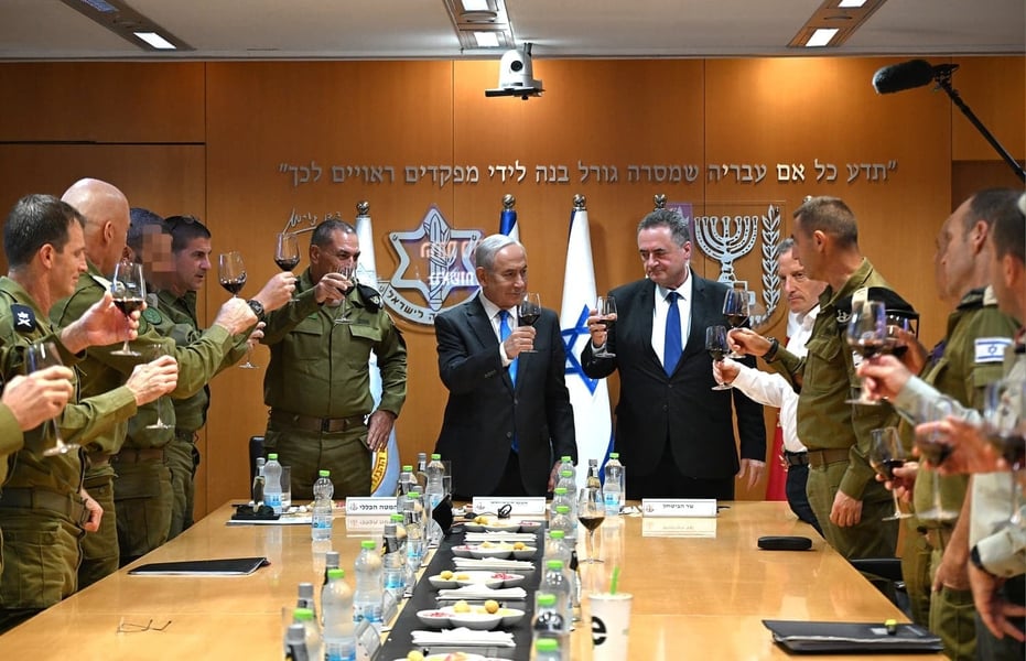 Israeli Prime Minister Benjamin Netanyahu addresses IDF generals at a Rosh Hashanah toast in Tel Aviv, September 3, 2026