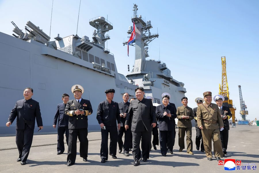 North Korean naval destroyer conducting cruise and anti-ship missile test at Wonsan in 2026