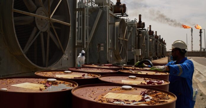 Brent crude oil price crossing $100 a barrel on markets as US-Iran conflict intensifies in September 2026