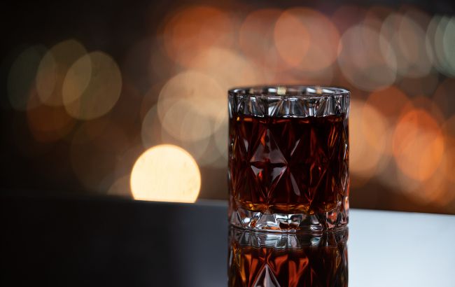 A glass of dark rum, the style of spirit at the centre of India's FSSAI labelling dispute