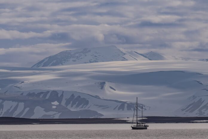 Russian GUGI deep-sea submersible vessel in Arctic waters near Svalbard undersea cable route NATO operation 2026