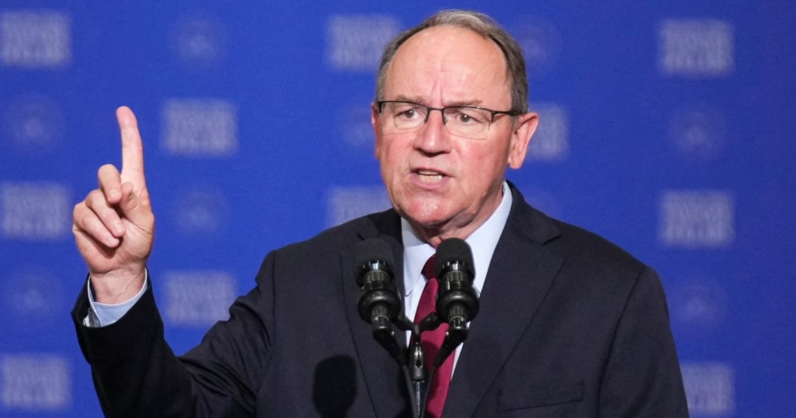 Tom Tiffany Wisconsin gubernatorial candidate after Lake Wausau plane emergency landing September 2026