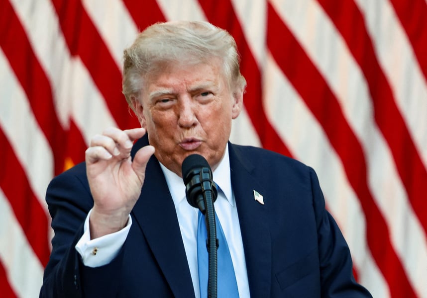 US President Donald Trump at press conference declining to guarantee US support for Britain in Falkland Islands sovereignty dispute