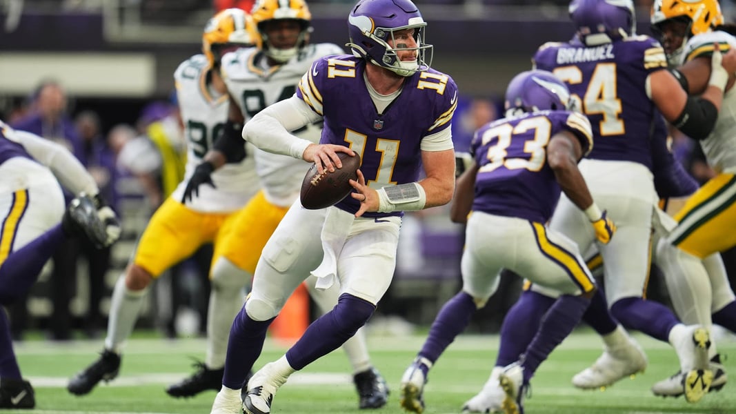 Carson Wentz directs Minnesota Vikings comeback win over Green Bay Packers 39-22 in NFL Week 1 2026