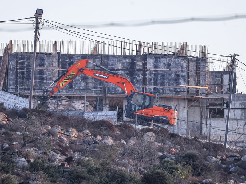 Palestinian territory West Bank settlement ban UK France Canada announcement September 2026
