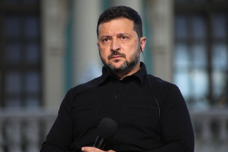 Volodymyr Zelenskyy Ukraine G20 Miami summit Putin peace talks Kremlin venue September 2026