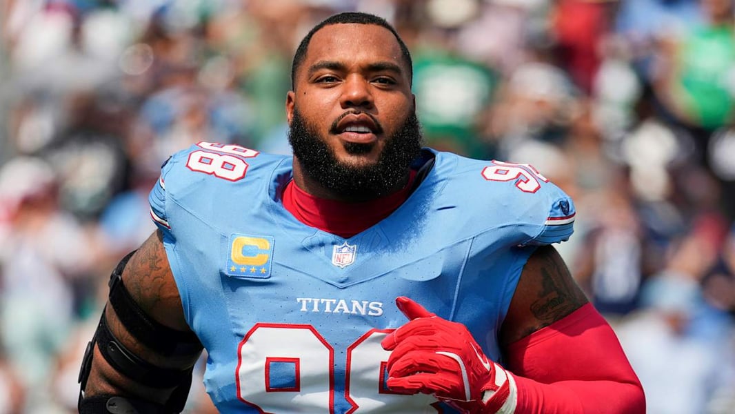 Image accompanying NFL.com's report on the Chicago Bears acquiring Jeffery Simmons from the Tennessee Titans