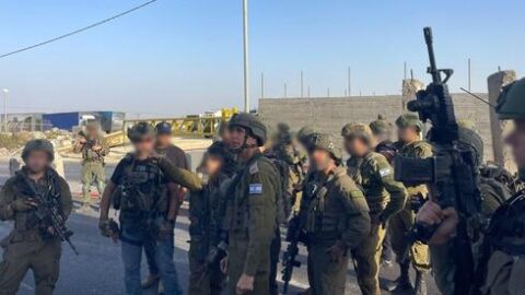 Image accompanying Ynet’s October 23 report on the Hebron shooting and military cordon