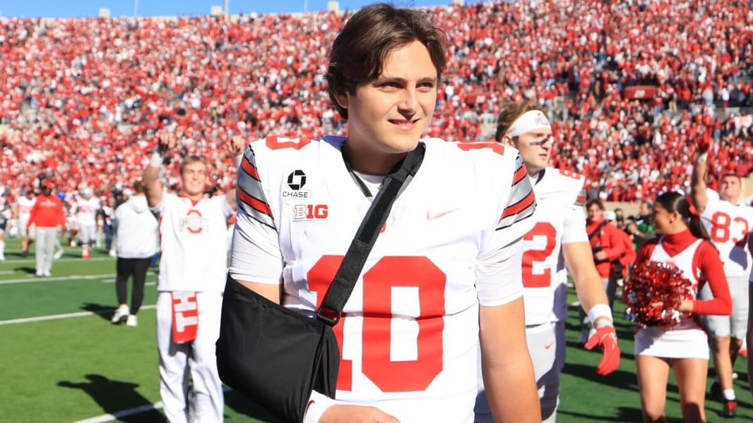 Image accompanying CBS Sports’ report on Julian Sayin’s injury against Indiana.