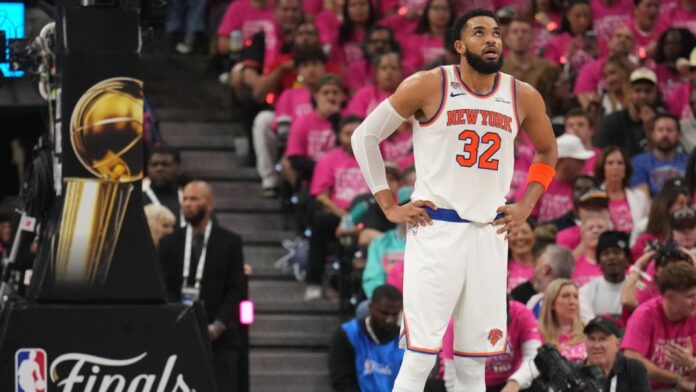 Lead image from ESPN coverage of Karl-Anthony Towns and the Knicks’ paused extension talks