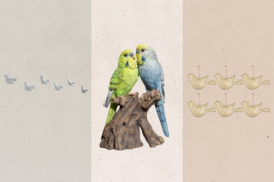 Image accompanying Rolling Stone's report on Kelly Clarkson's bird-themed decor