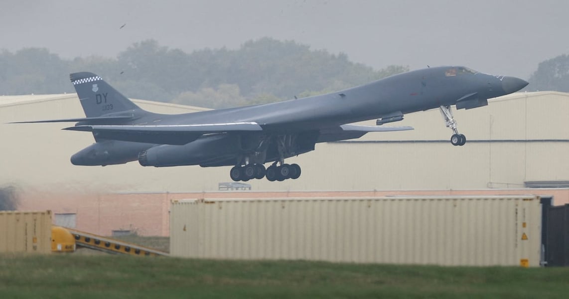 A US bomber departs RAF Fairford in Gloucestershire